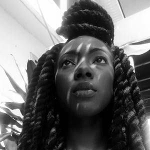 Meet your Posher, Ama